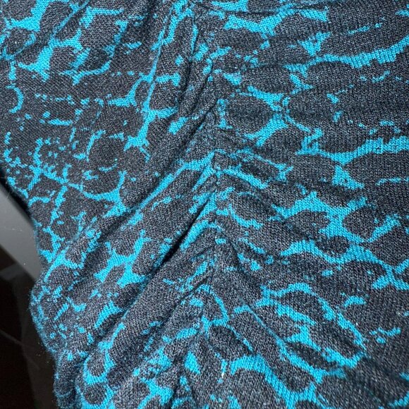 Catherine Malandrino tourquoise and black top - Picture 3 of 3